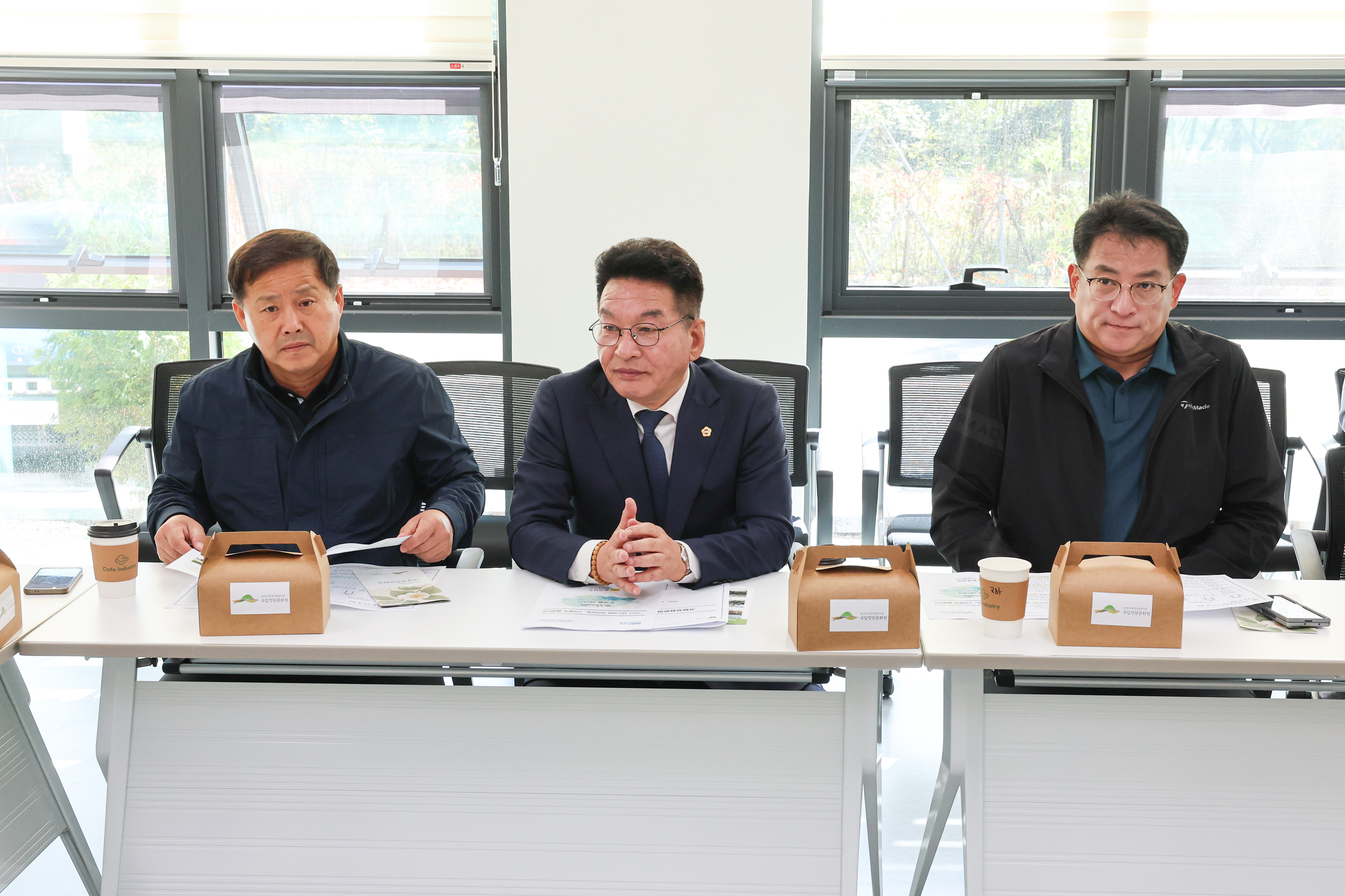 제394회 임시회 보건복지환경위원회 현지활동 첨부이미지 : 25년10월22일 제394회 임시회 보건복지환경위원회 현지활동 (7).jpg