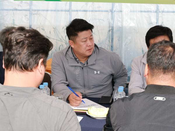 제394회 임시회 농수산위원회 토마토농가 현장방문 간담회