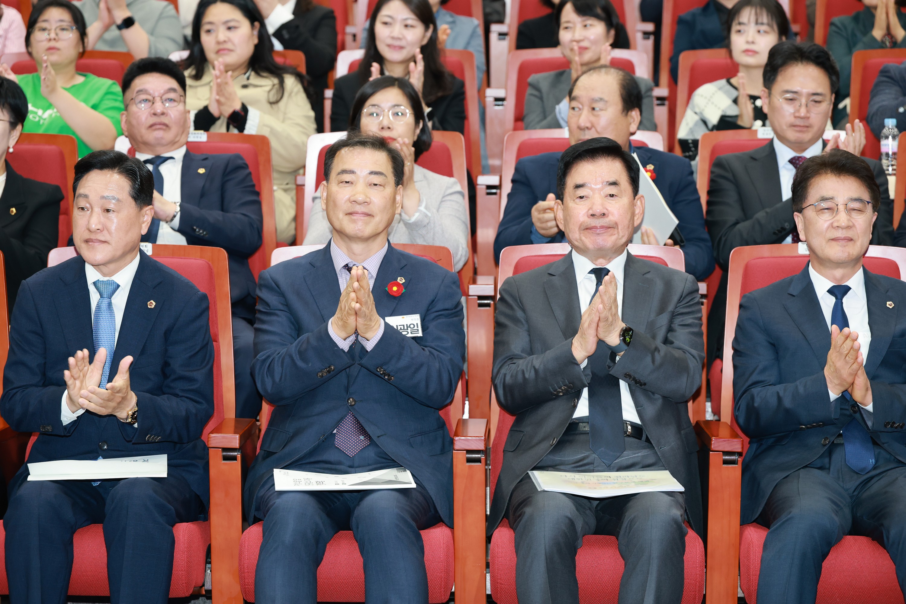 지역소멸 및 인구감소 대응 정책포럼 첨부이미지 : 25년10월24일 지역소멸 및 인구감소 대응 정책포럼 - 018.jpg