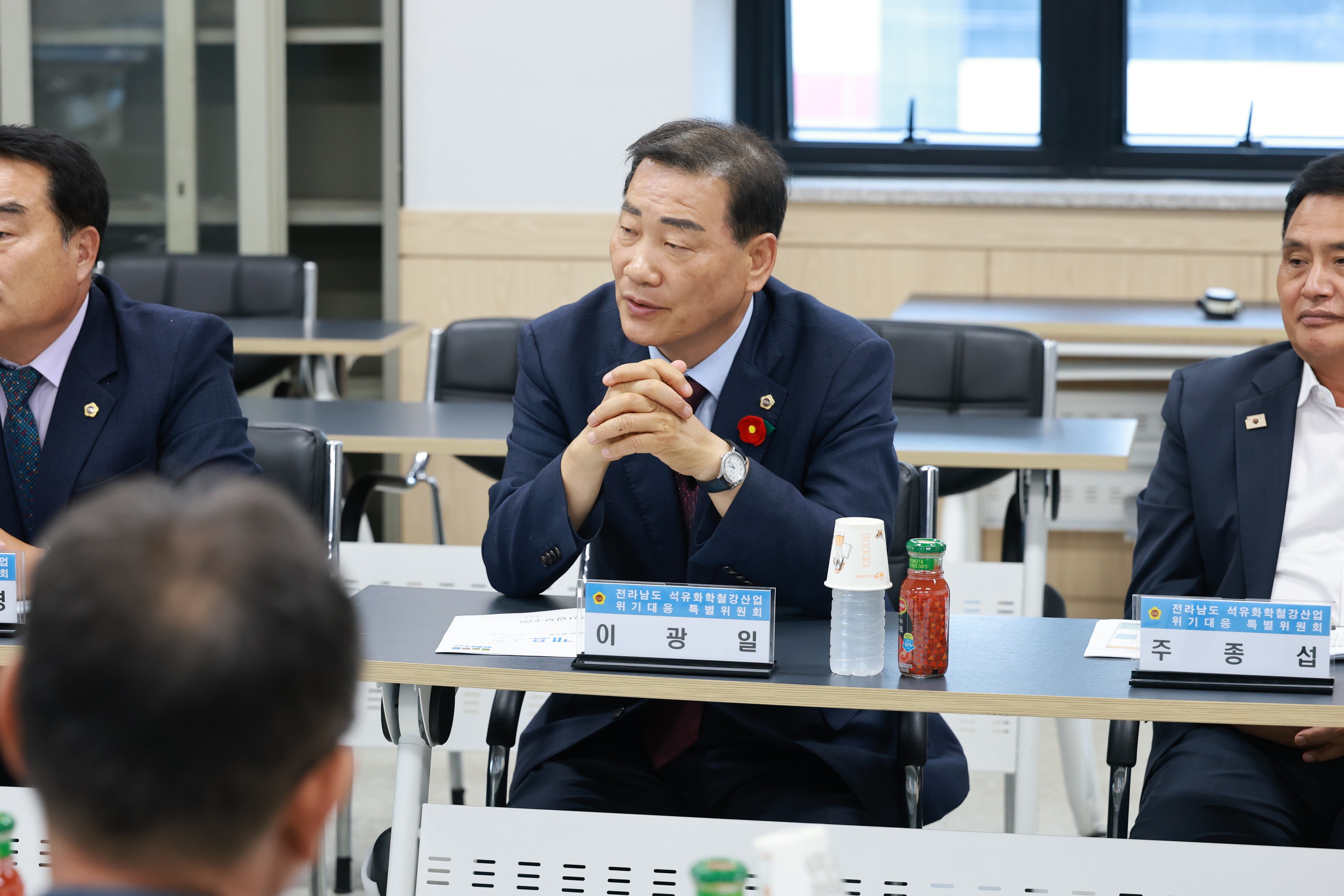 전라남도 석유화학철강산업 위기대응 특별위원회 현지활동 첨부이미지 : 25년10월21일 전라남도 석유화학철강산업 위기대응 특별위원회 현지활동 - 014.jpg