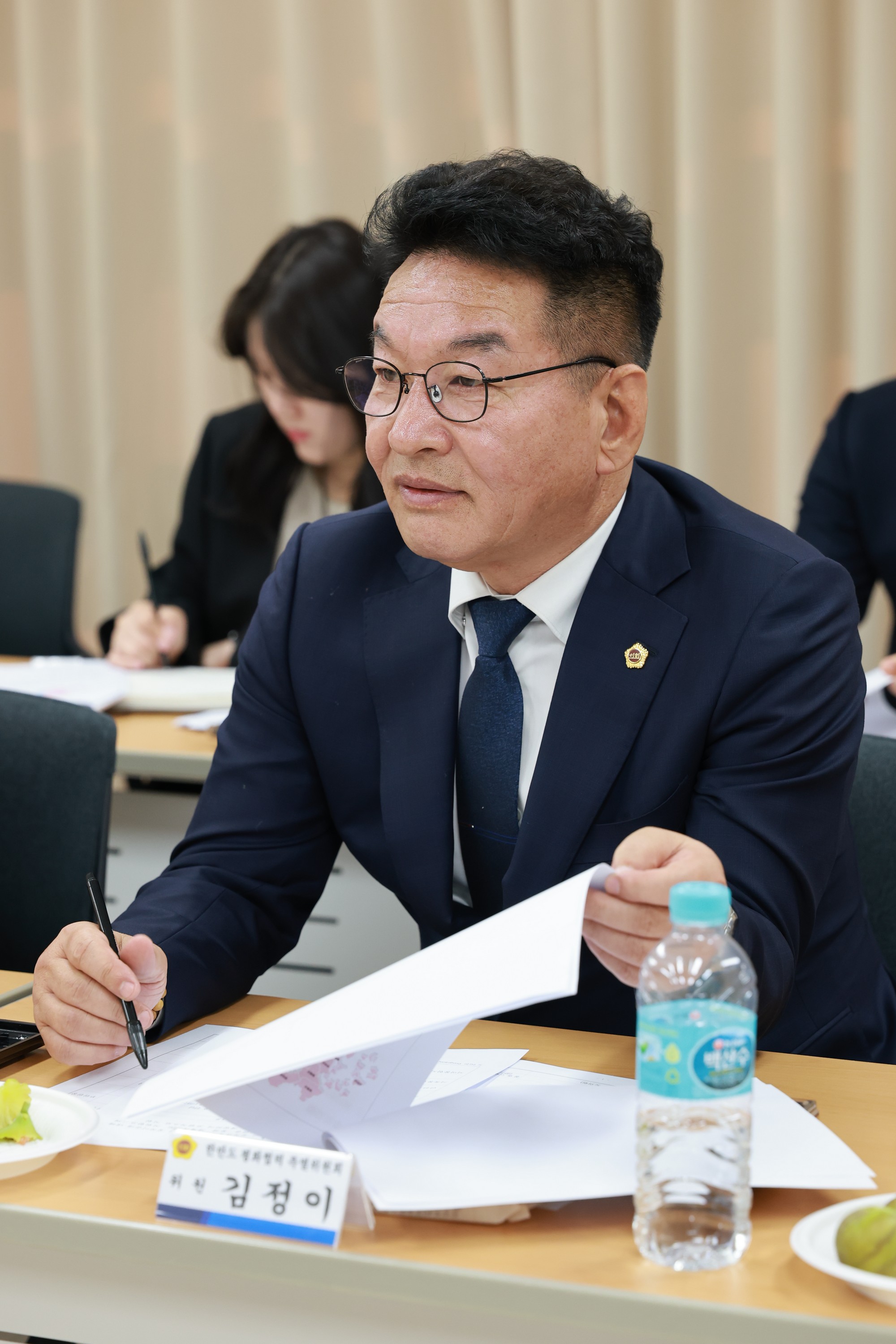 한반도 평화 협력 특별위원회 간담회 첨부이미지 : 25년10월20일 한반도 평화 협력 특별위원회 간담회 - 016.jpg