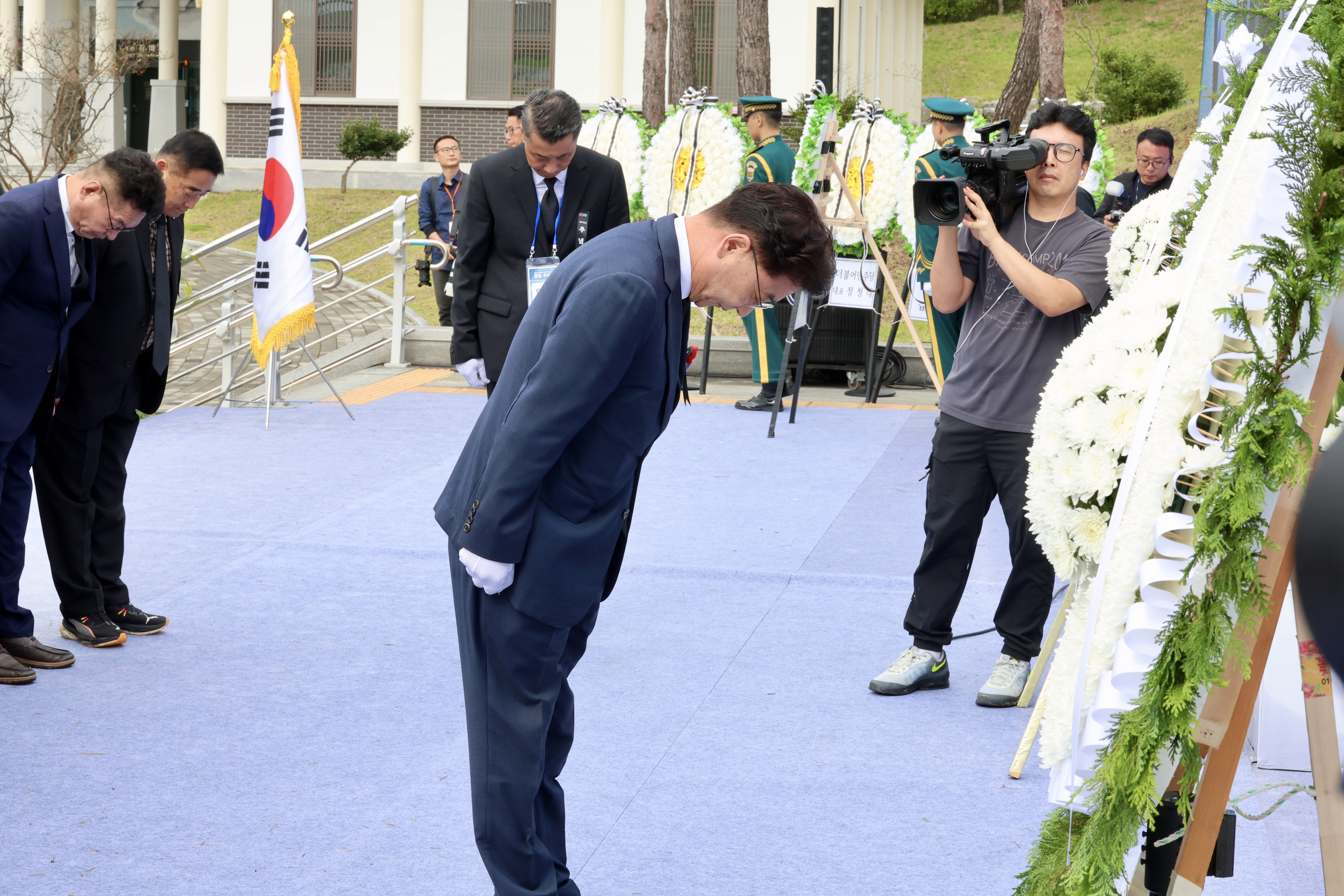 제77주기 여수순천 10·19사건 합동 추념식 첨부이미지 : 25년10월19일 제77주기 여수순천 10·19사건 합동 추념식 (8).jpg