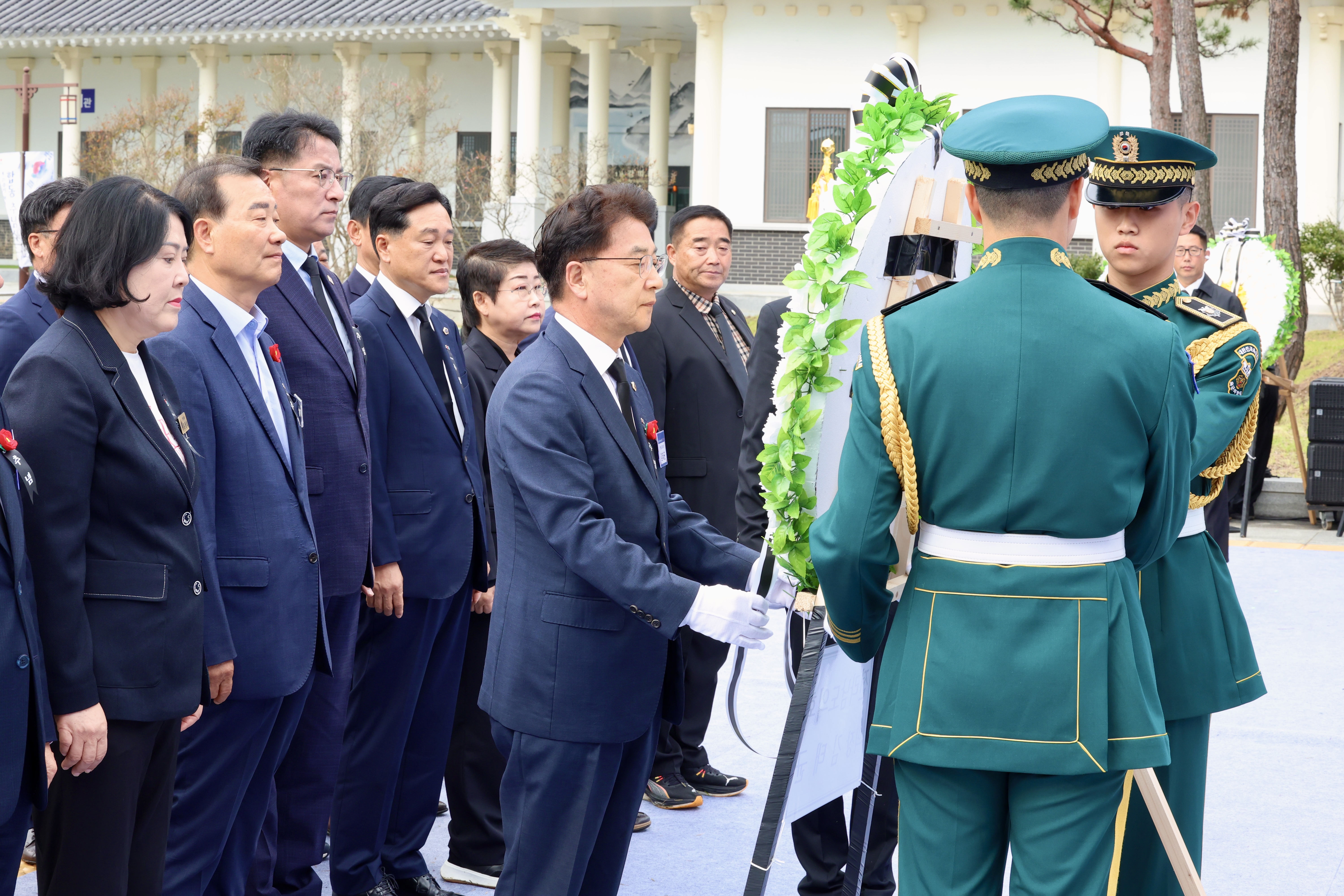 제77주기 여수순천 10·19사건 합동 추념식 첨부이미지 : 25년10월19일 제77주기 여수순천 10·19사건 합동 추념식 (59).jpg