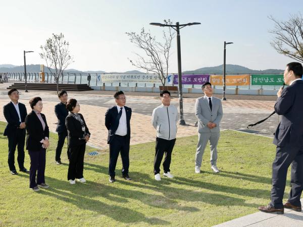 한반도 평화 협력 특별위원회 간담회 첨부이미지 : 25년10월20일 한반도 평화 협력 특별위원회 간담회 - 041.jpg