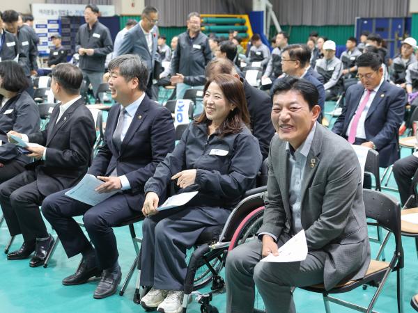 제45회 전국장애인체육대회 전라남도선수단 결단식 첨부이미지 : 25년10월20일 제45회 전국장애인체육대회 전라남도선수단 결단식 (6).jpg