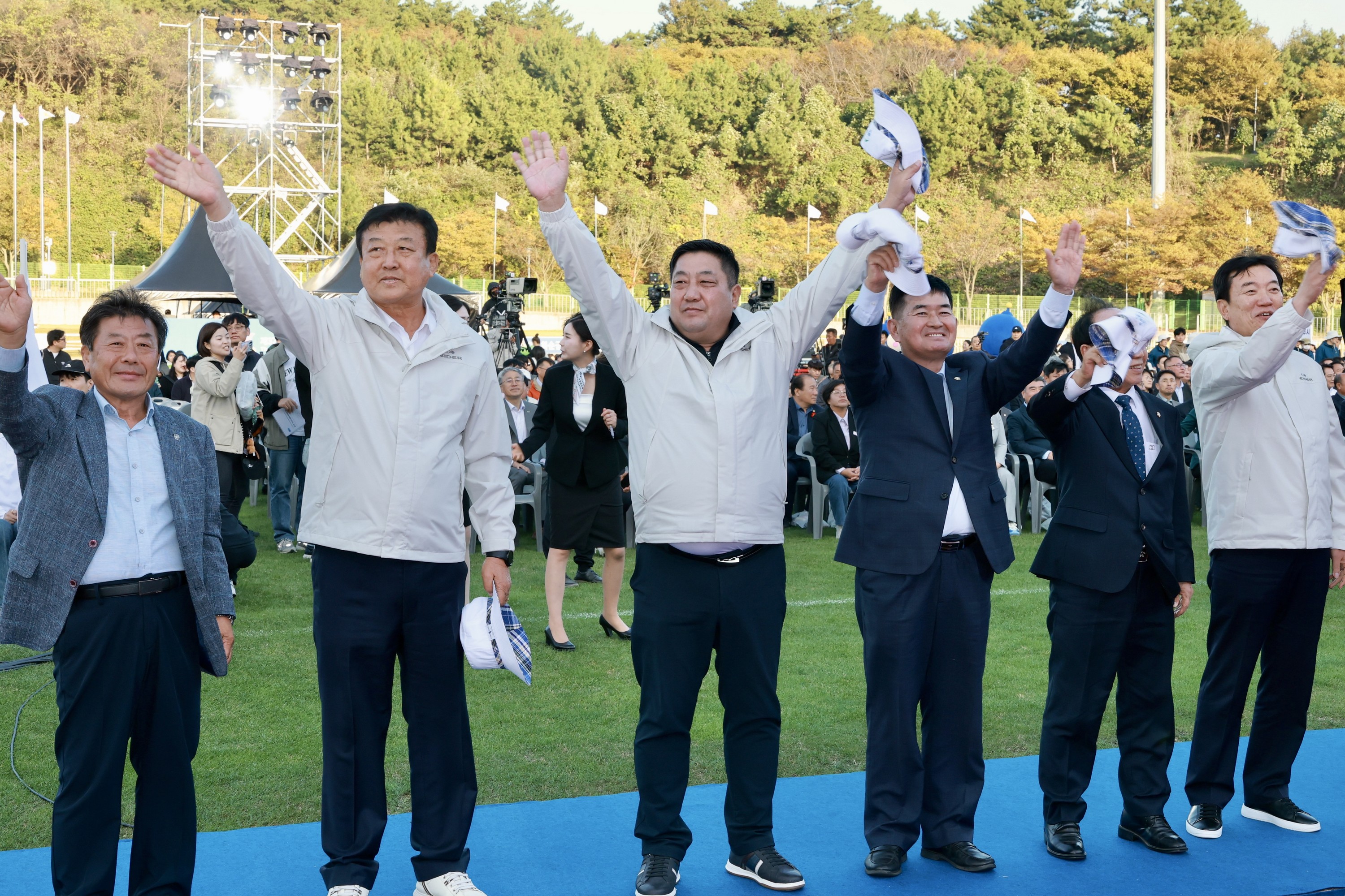 제37회 전라남도생활체육대축전 개회식 첨부이미지 : 25년10월25일 제37회 전라남도생활체육대축전 - 029.jpg