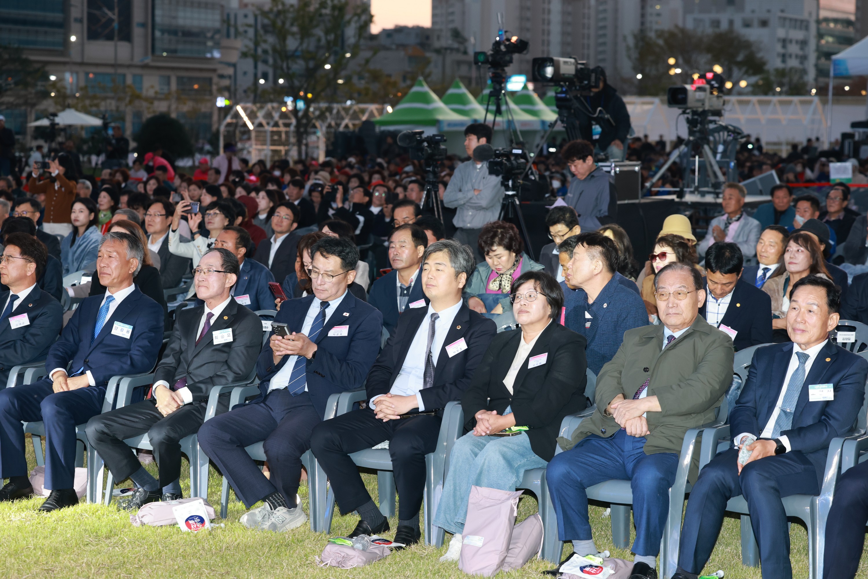제29회 전라남도 도민의날 기념식 첨부이미지 : 25년10월24일 제29회 전라남도민의 날 기념식 - 009.jpg