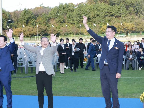 제37회 전라남도생활체육대축전 개회식 첨부이미지 : 25년10월25일 제37회 전라남도생활체육대축전 - 020.jpg