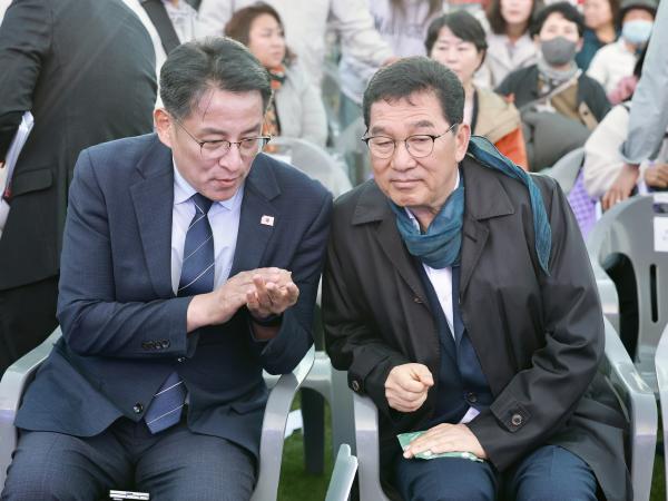 제37회 전라남도생활체육대축전 개회식 첨부이미지 : 25년10월25일 제37회 전라남도생활체육대축전 - 082.jpg