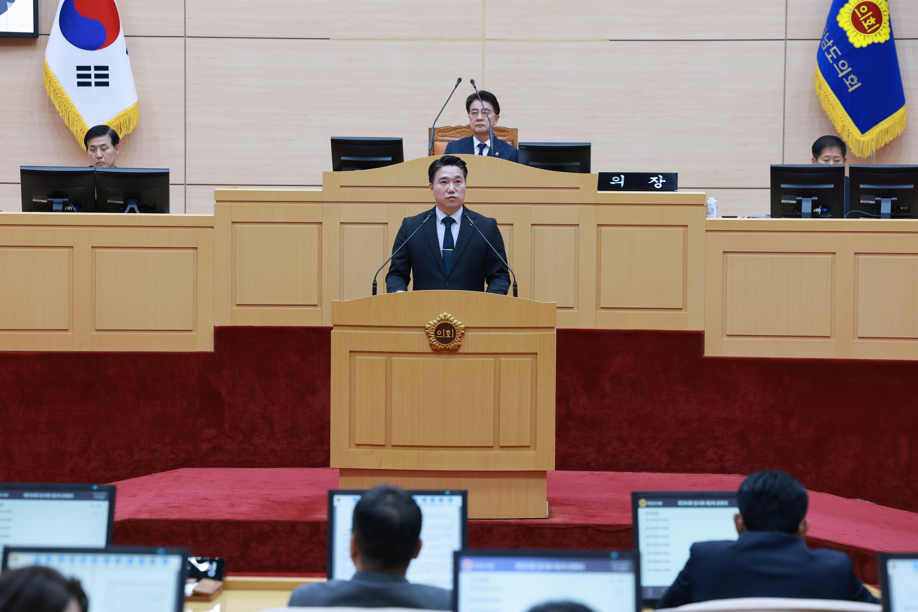 제394회 임시회 제2차 본회의 첨부이미지 : 25년10월23일 제394회 임시회 제2차 본회의 - 084.jpg