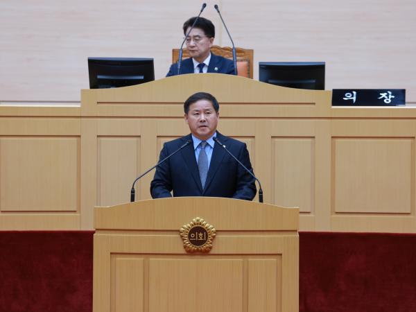 제394회 임시회 제2차 본회의 첨부이미지 : 25년10월23일 제394회 임시회 제2차 본회의 - 076.jpg