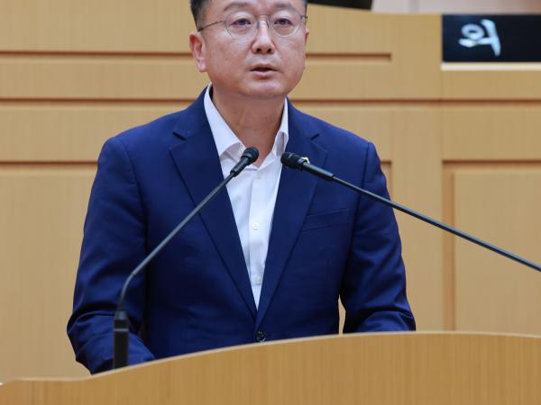 제394회 임시회 제2차 본회의 첨부이미지 : 25년10월23일 제394회 임시회 제2차 본회의 - 102.jpg