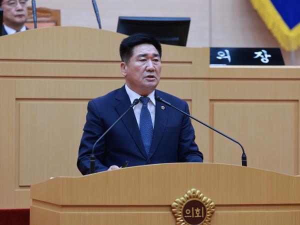 제394회 임시회 제2차 본회의 첨부이미지 : 25년10월23일 제394회 임시회 제2차 본회의 - 073.jpg