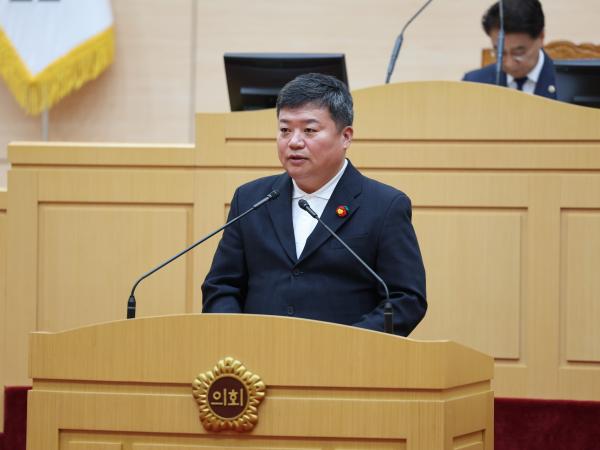 제394회 임시회 제2차 본회의 첨부이미지 : 25년10월23일 제394회 임시회 제2차 본회의 - 007.jpg