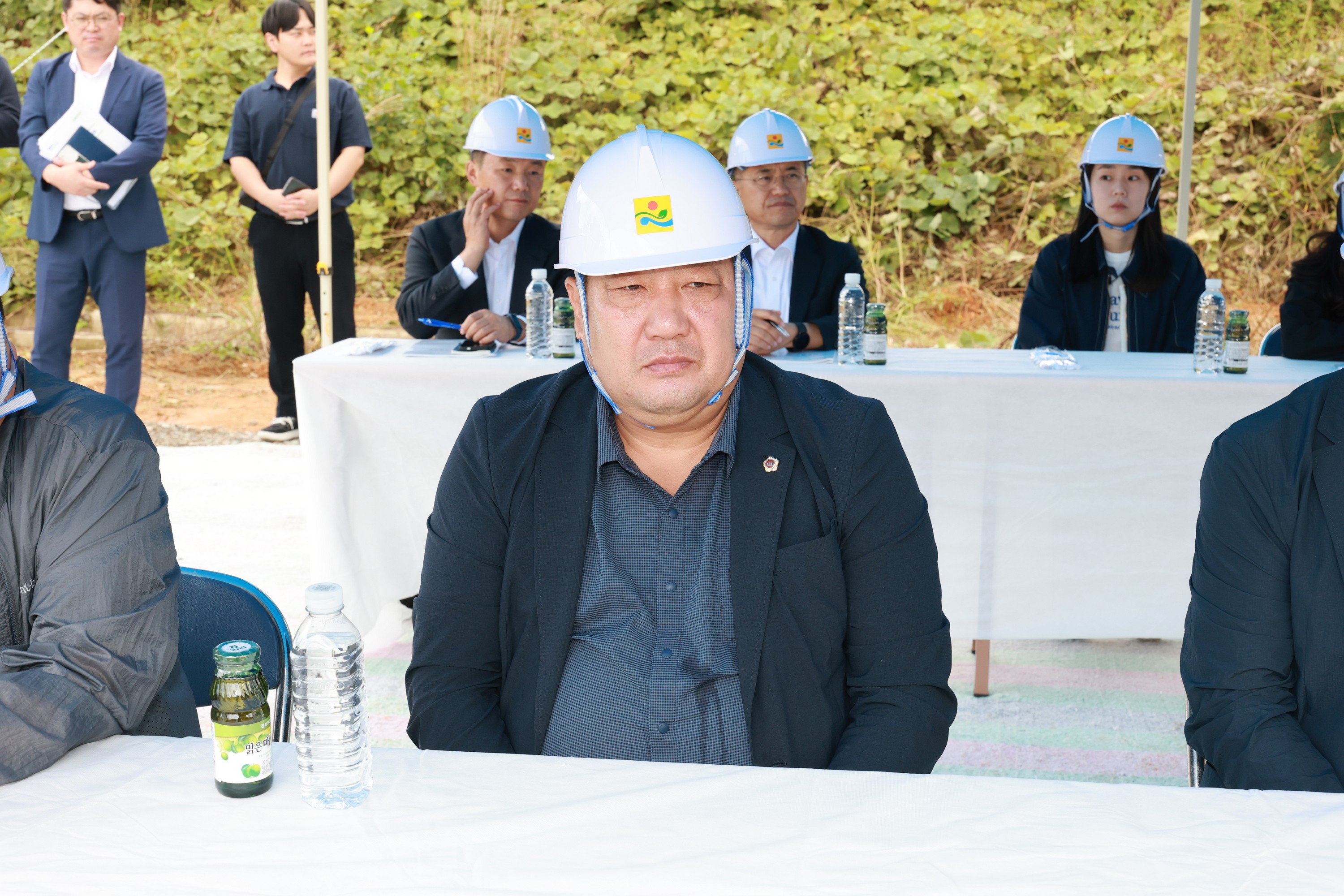 제394회 임시회 안전건설소방위원회 과역~남영간 지방도 공사현장 현지활동 첨부이미지 : 25년10월16일 제394회 임시회 과역~남영간 지방도 공사현장 현지활동 - 033.jpg