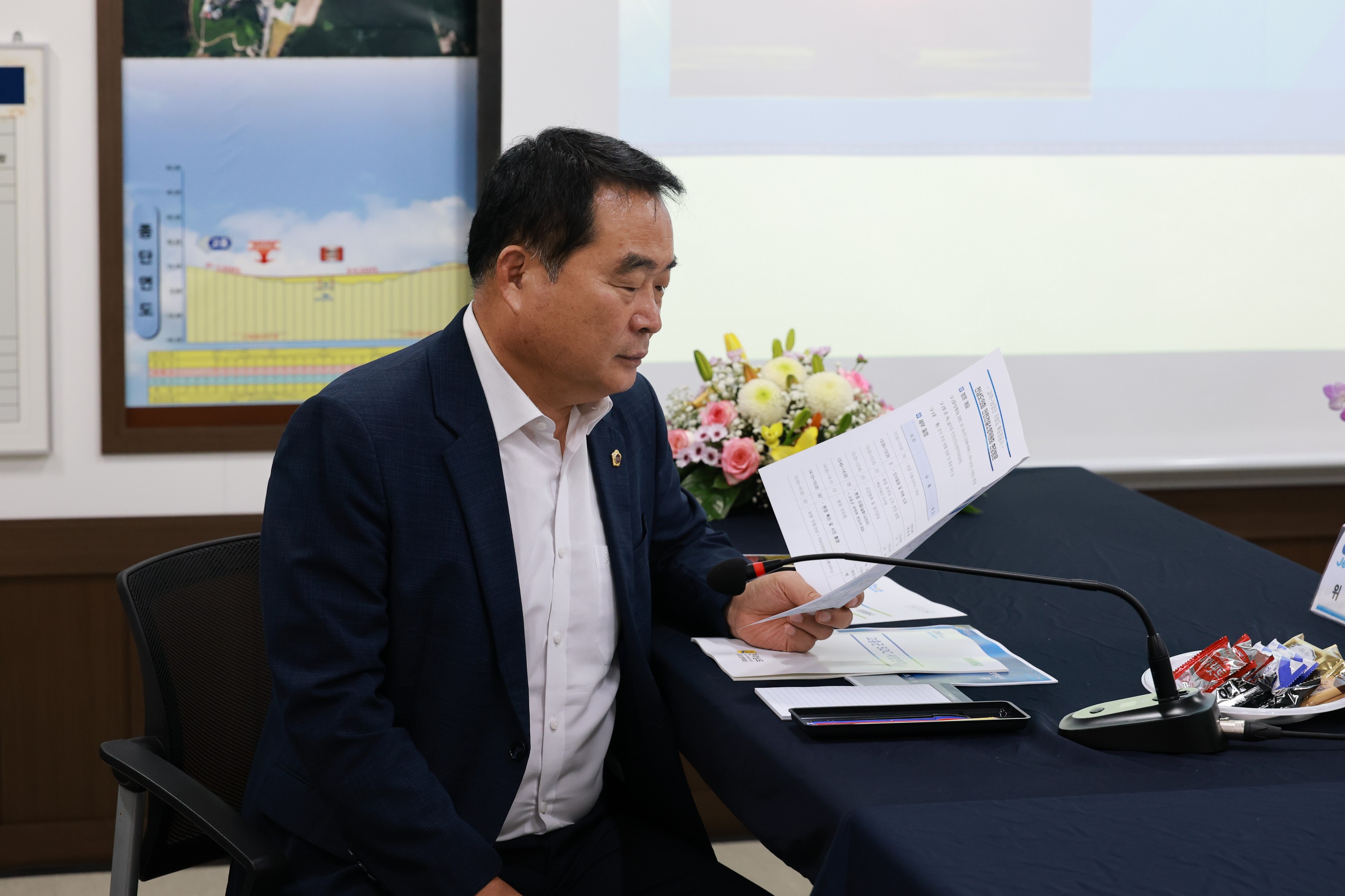 25년10월16일 제394회 임시회 과역~남영간 지방도 공사현장 현지활동 - 0021