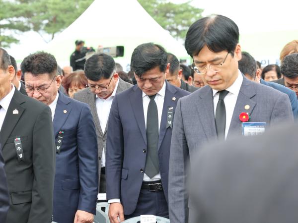 제77주기 여수순천 10·19사건 합동 추념식 첨부이미지 : 25년10월19일 제77주기 여수순천 10·19사건 합동 추념식 (23).jpg