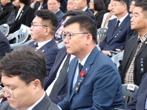 제77주기 여수순천 10·19사건 합동 추념식 첨부이미지 : 25년10월19일 제77주기 여수순천 10·19사건 합동 추념식 (28).jpg