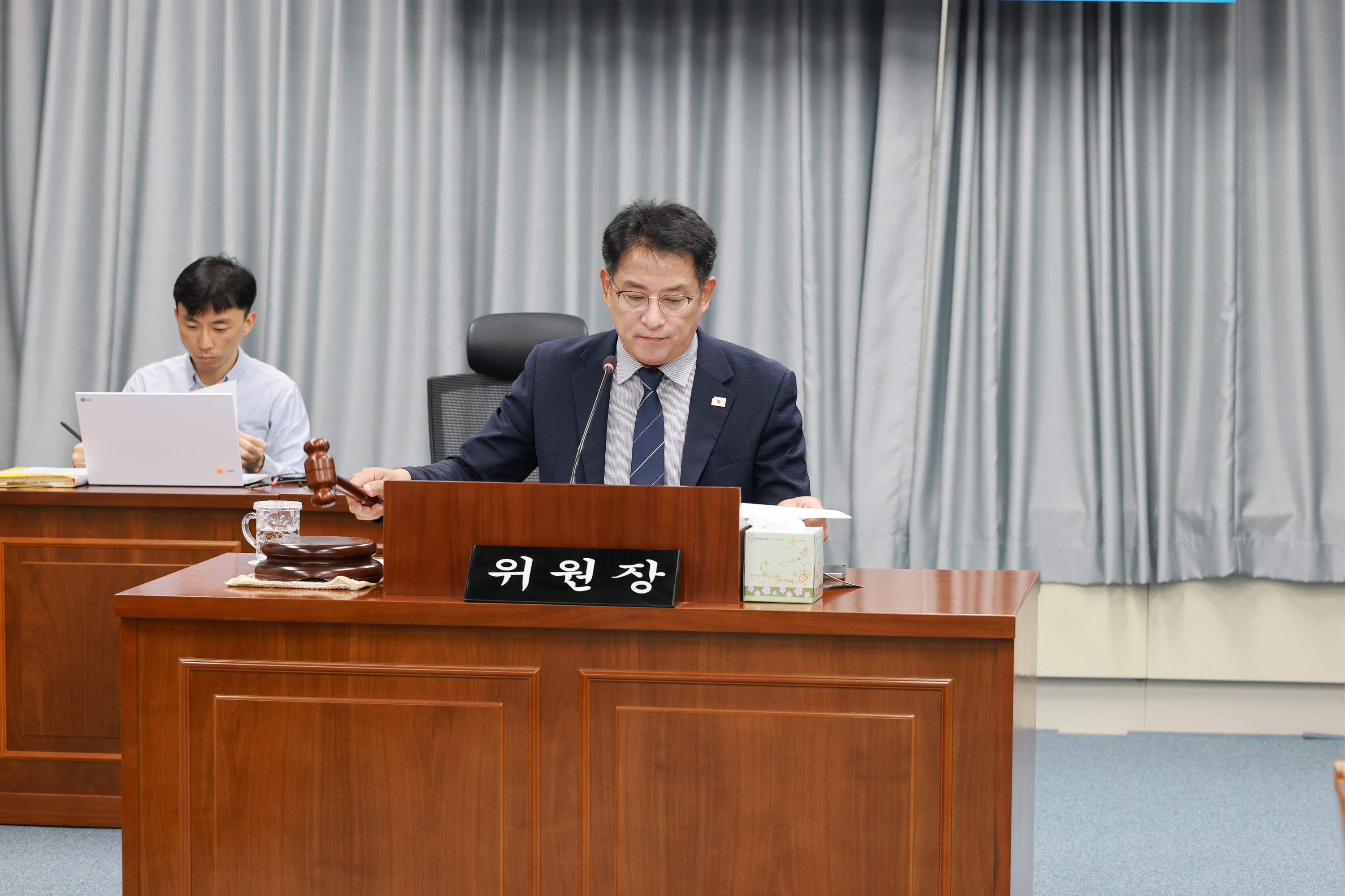 제394회 임시회 의회운영위원회 회의 첨부이미지 : 25년10월15일 제394회 임시회 의회운영위원회 회의 - 010.jpg