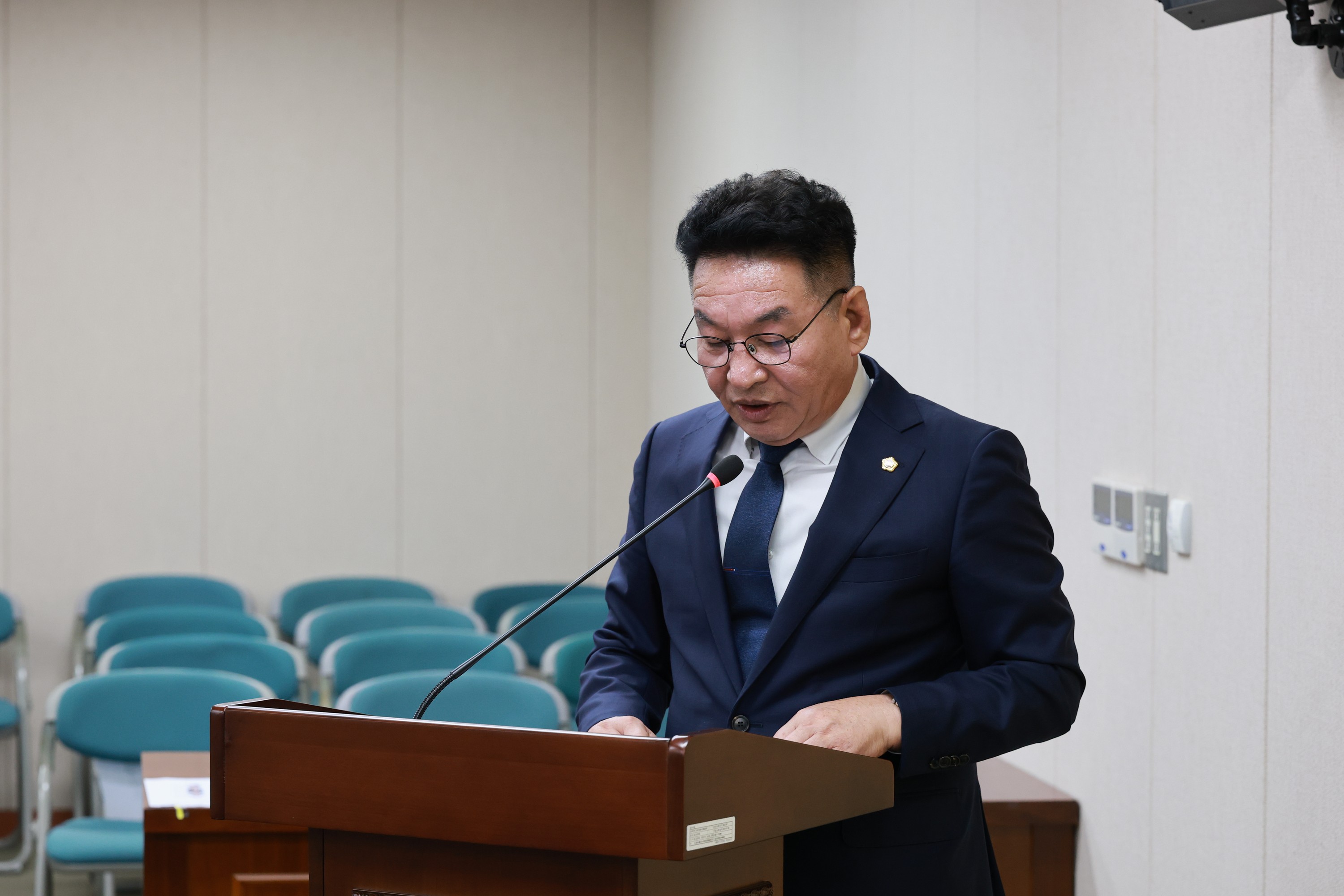 제394회 임시회 보건복지환경위원회 회의 첨부이미지 : 25년10월15일 제394회 임시회 보건복지환경위원회 회의 - 015.jpg