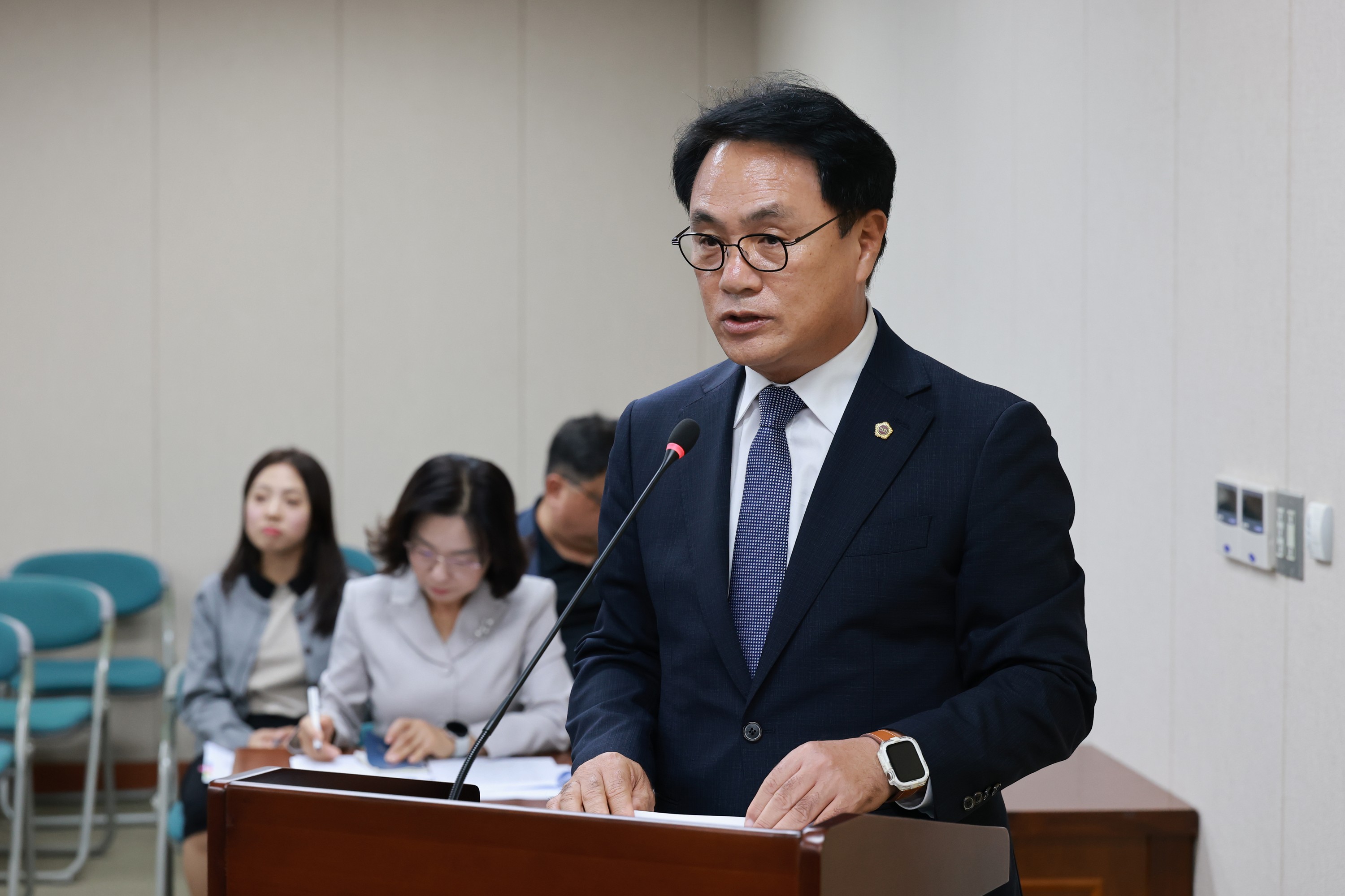 제394회 임시회 보건복지환경위원회 회의 첨부이미지 : 25년10월15일 제394회 임시회 보건복지환경위원회 회의 - 041.jpg