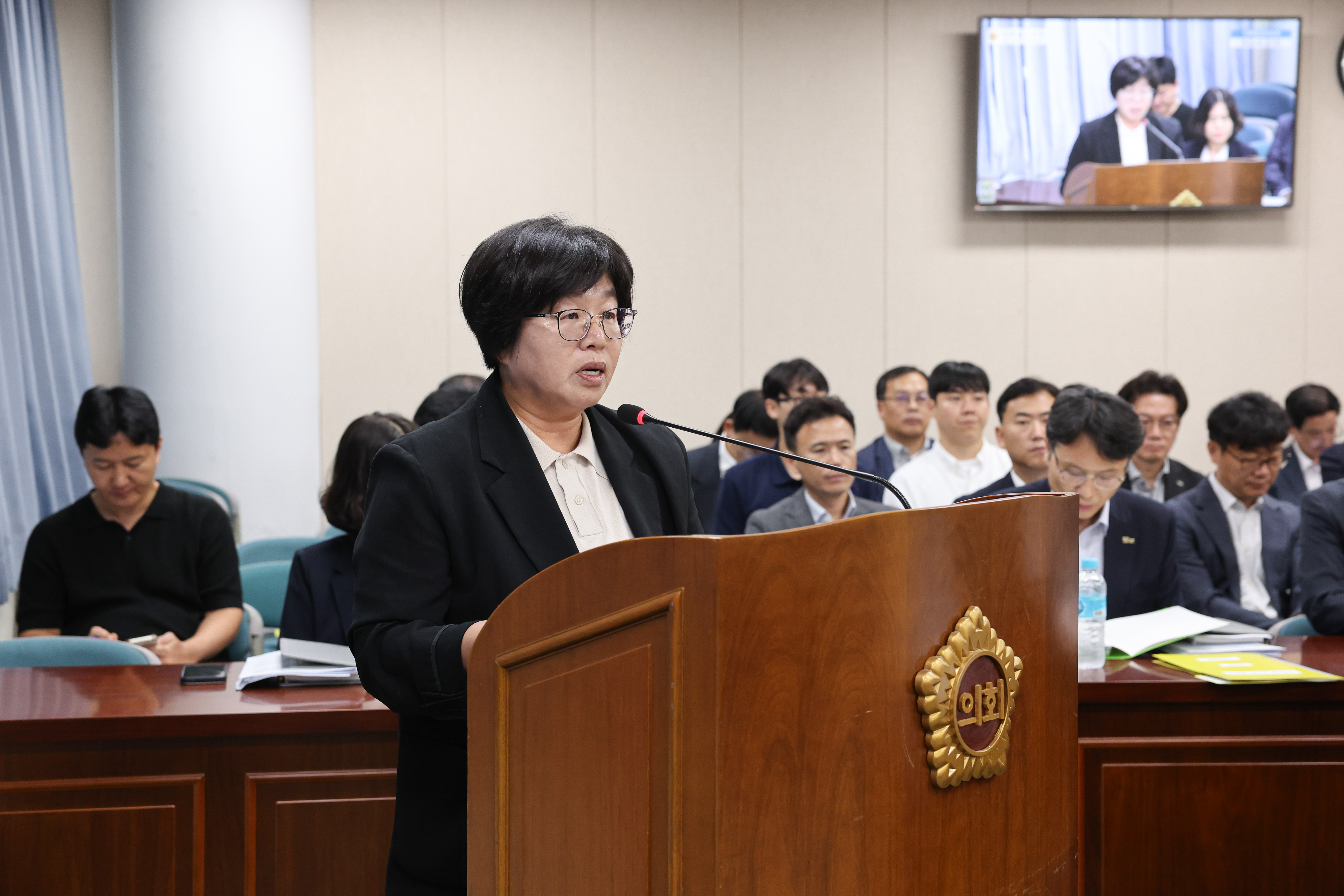 제394회 임시회 기획행정위원회 회의 첨부이미지 : 25년10월15일 제394회 임시회 기획행정위원회 회의 (1).jpg