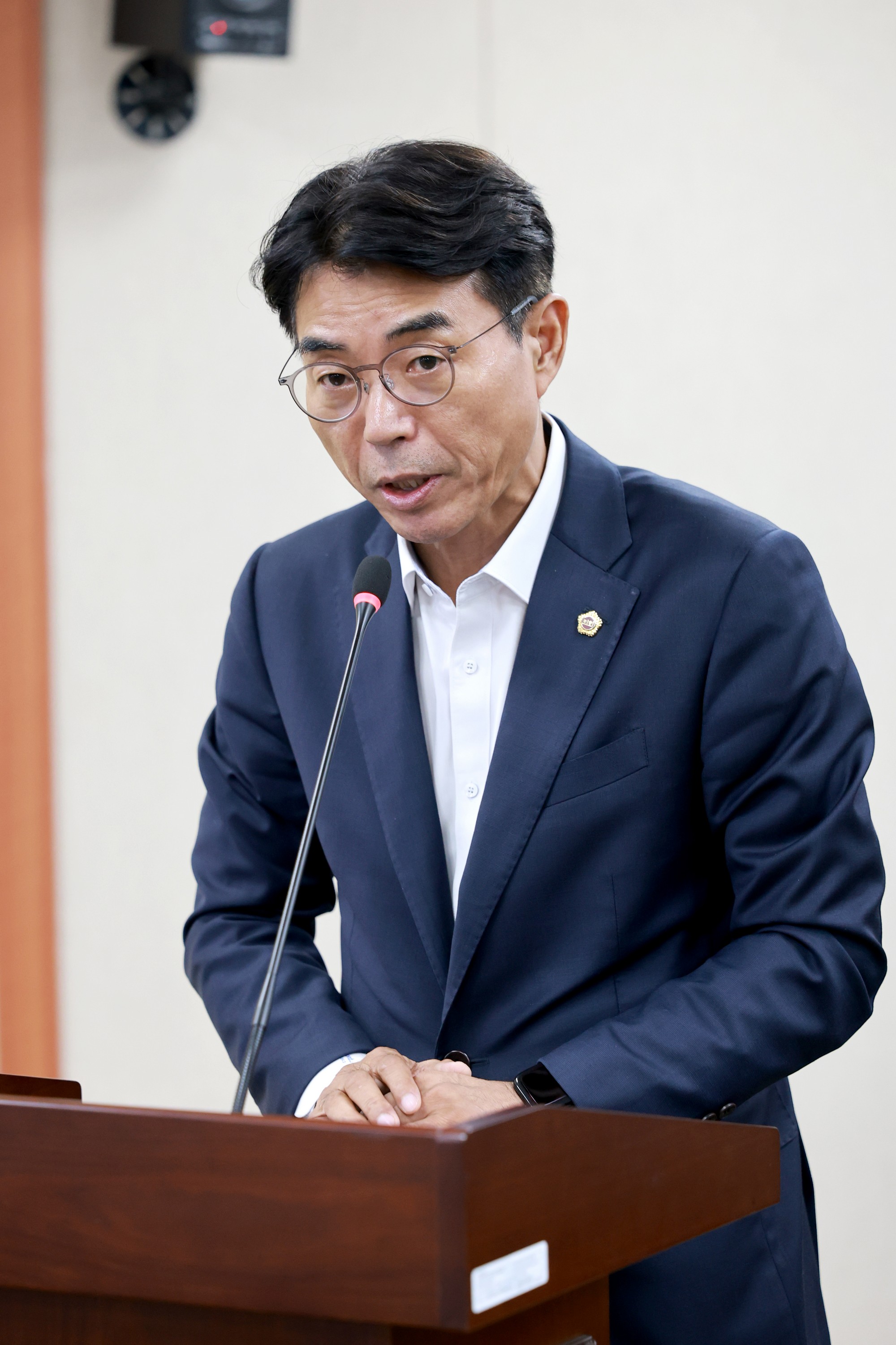 제394회 임시회 농수산위원회 회의 첨부이미지 : 25년10월15일 제394회 임시회 농수산위원회 회의 - 030.jpg