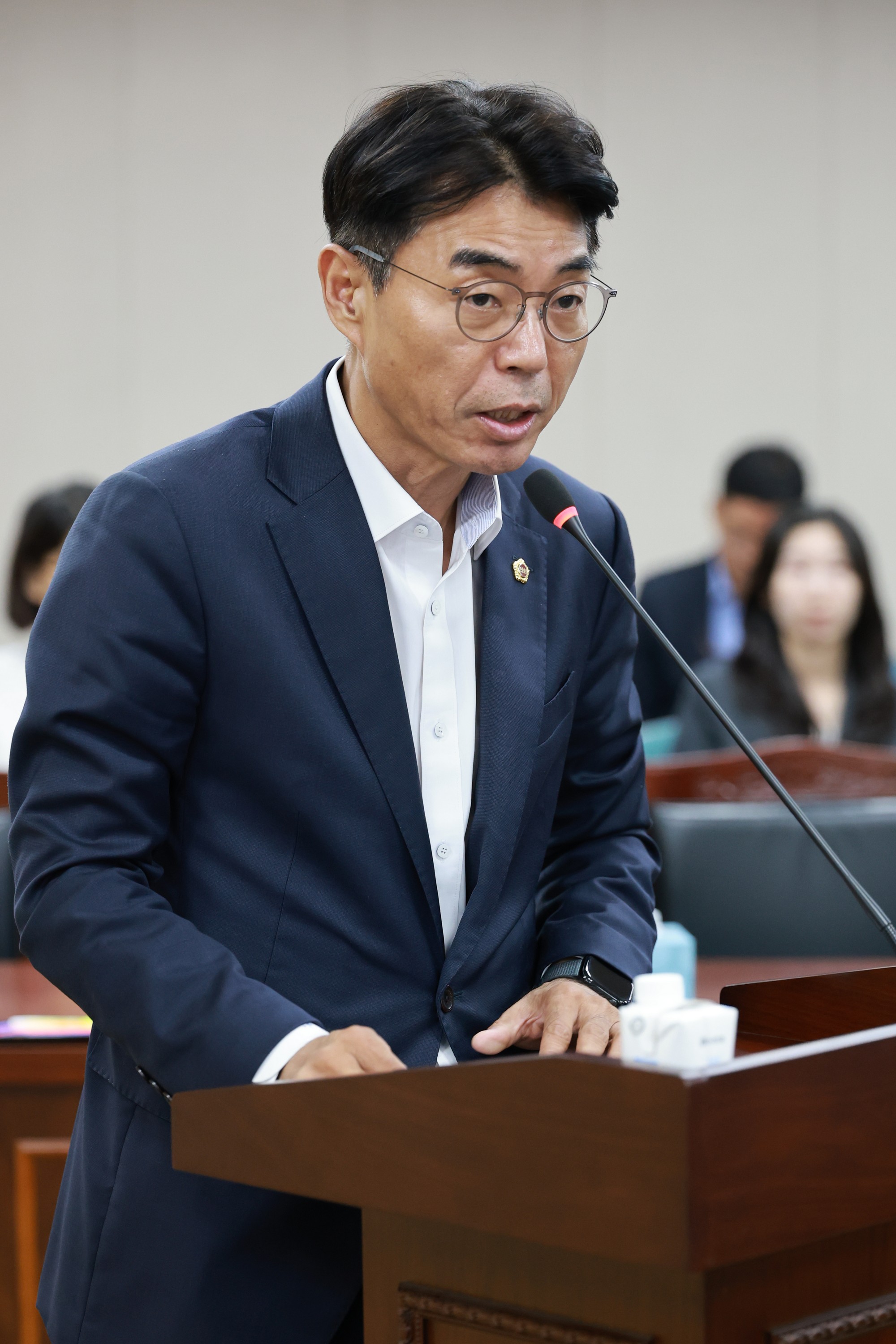 제394회 임시회 농수산위원회 회의 첨부이미지 : 25년10월15일 제394회 임시회 농수산위원회 회의 - 028.jpg
