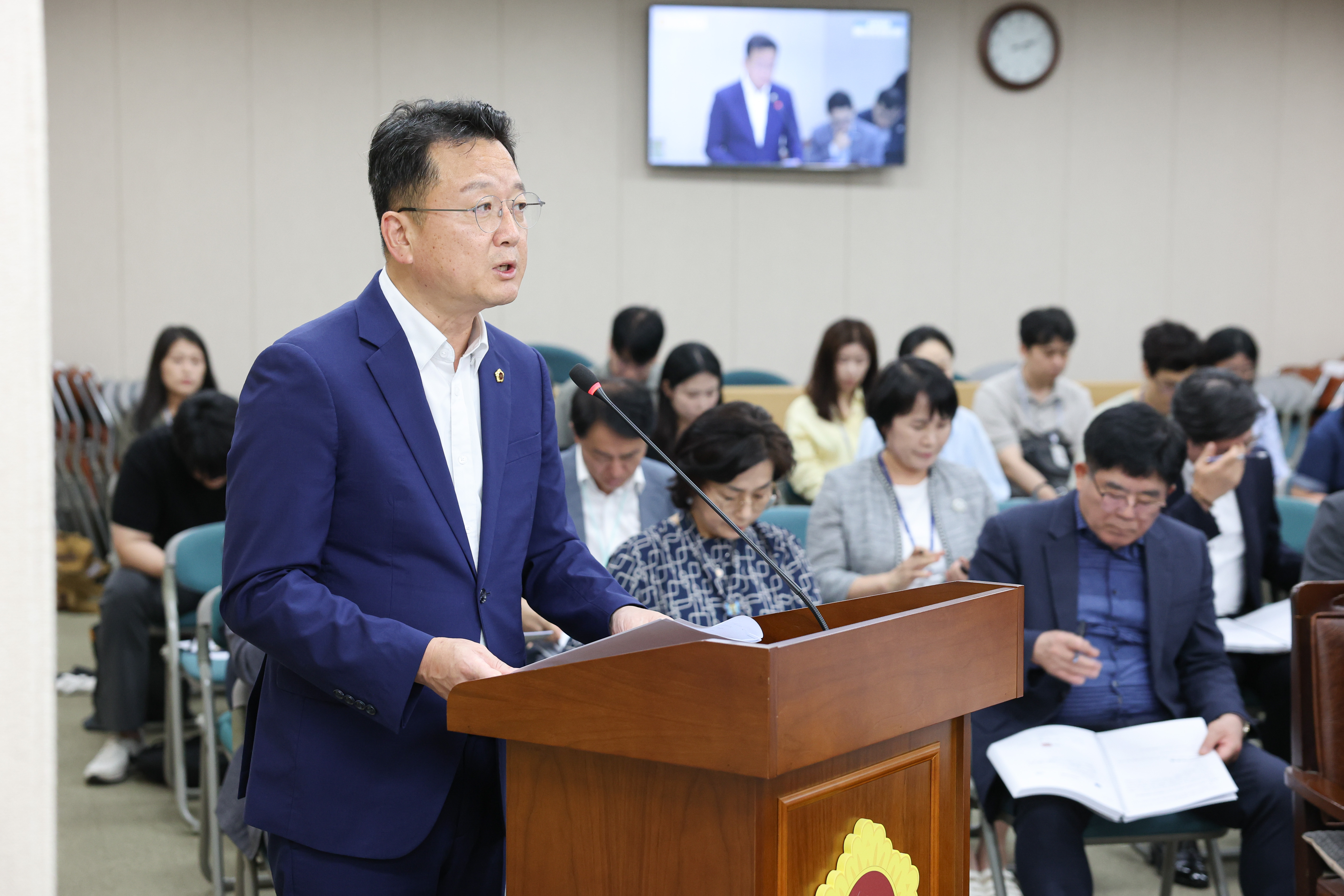 제394회 임시회 교육위원회 회의 첨부이미지 : 25년10월15일 제394회 임시회 교육위원회 회의 (16).jpg