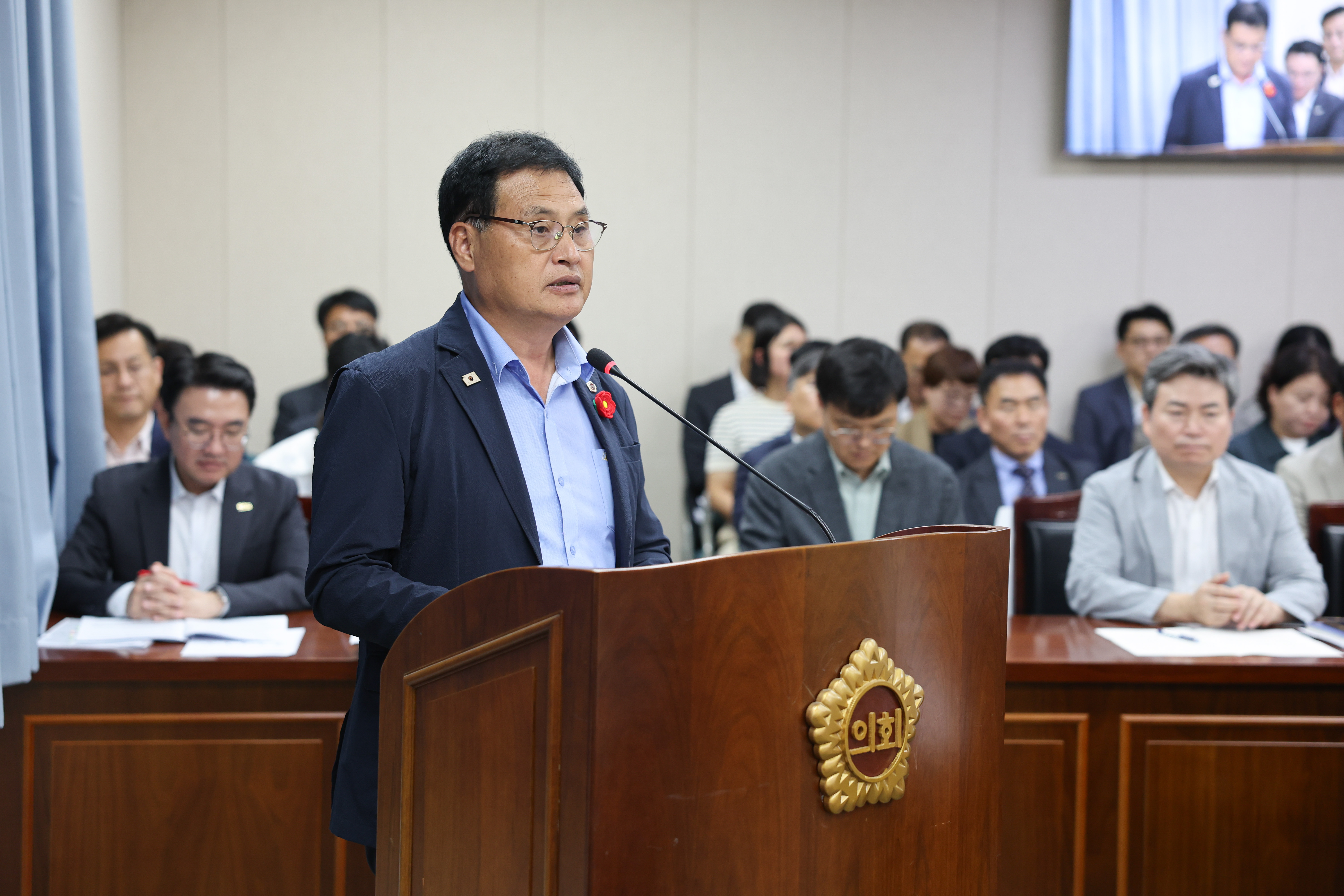 제394회 임시회 경제관광문화위원회 회의 첨부이미지 : 25년10월15일 제394회 임시회 경제관광문화위원회 회의 (8).jpg