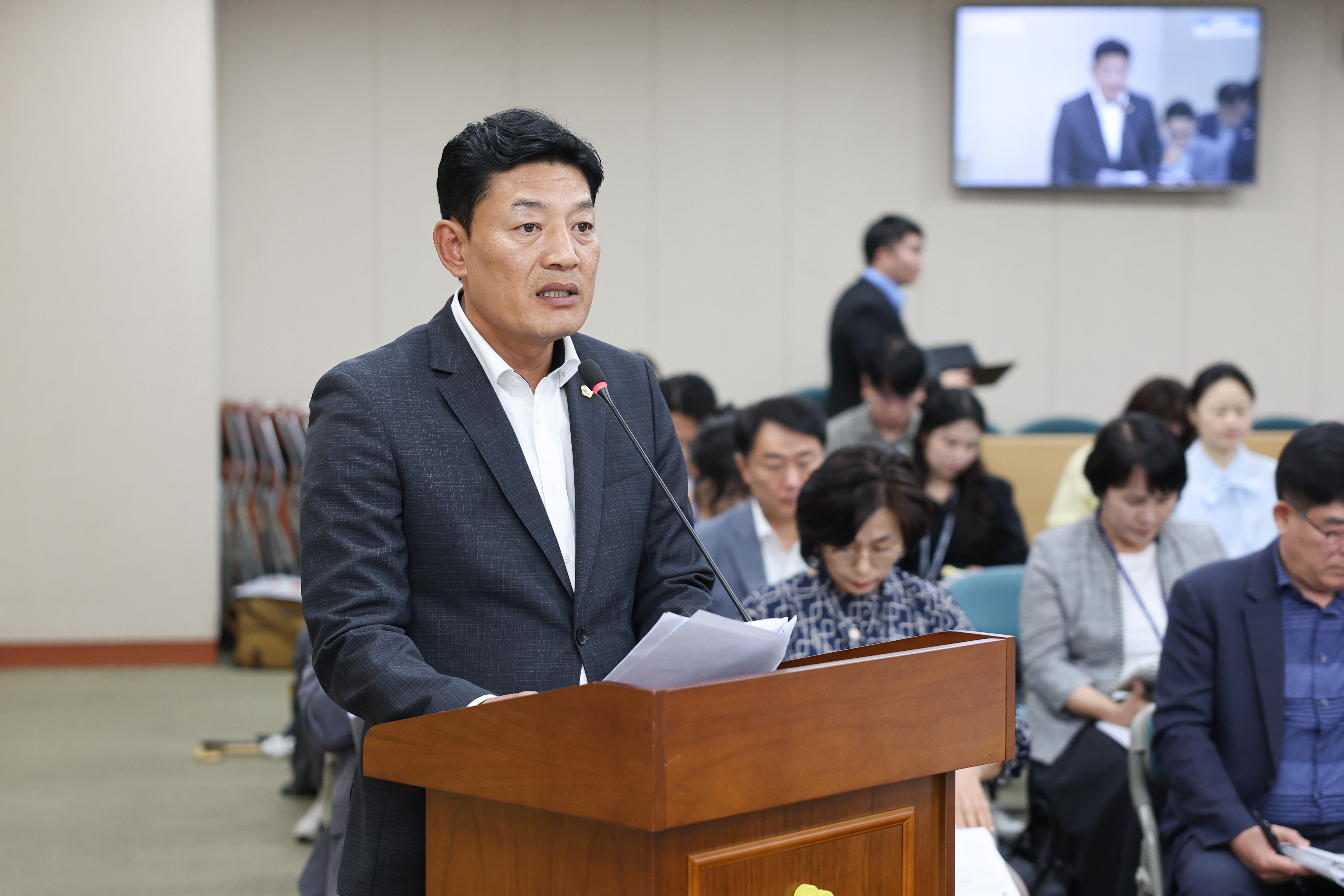 25년10월15일 제394회 임시회 교육위원회 회의 (28)1