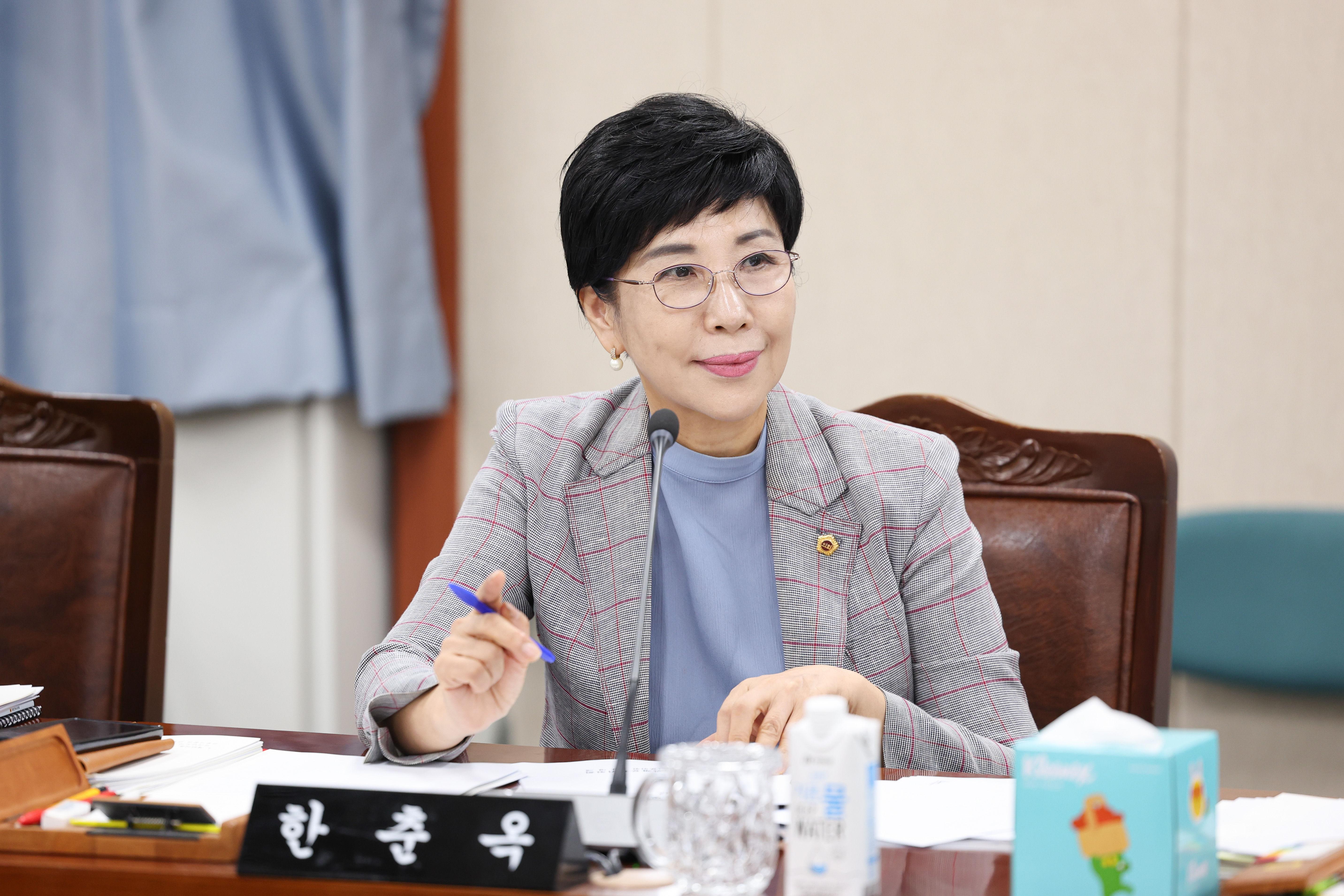 제394회 임시회 경제관광문화위원회 회의 첨부이미지 : 25년10월15일 제394회 임시회 경제관광문화위원회 회의 (27).jpg