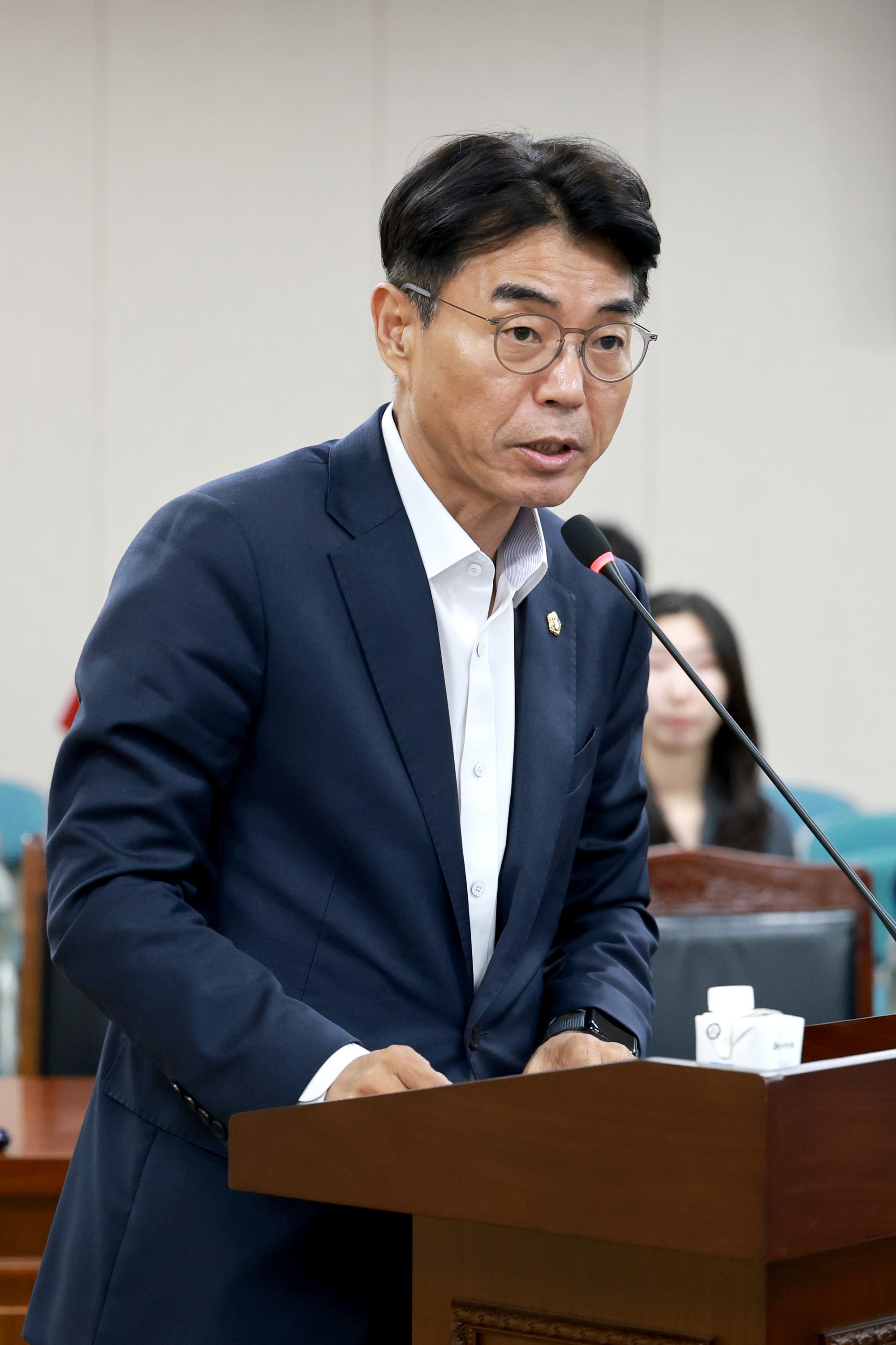 제394회 임시회 농수산위원회 회의 첨부이미지 : 25년10월15일 제394회 임시회 농수산위원회 회의 - 027.jpg