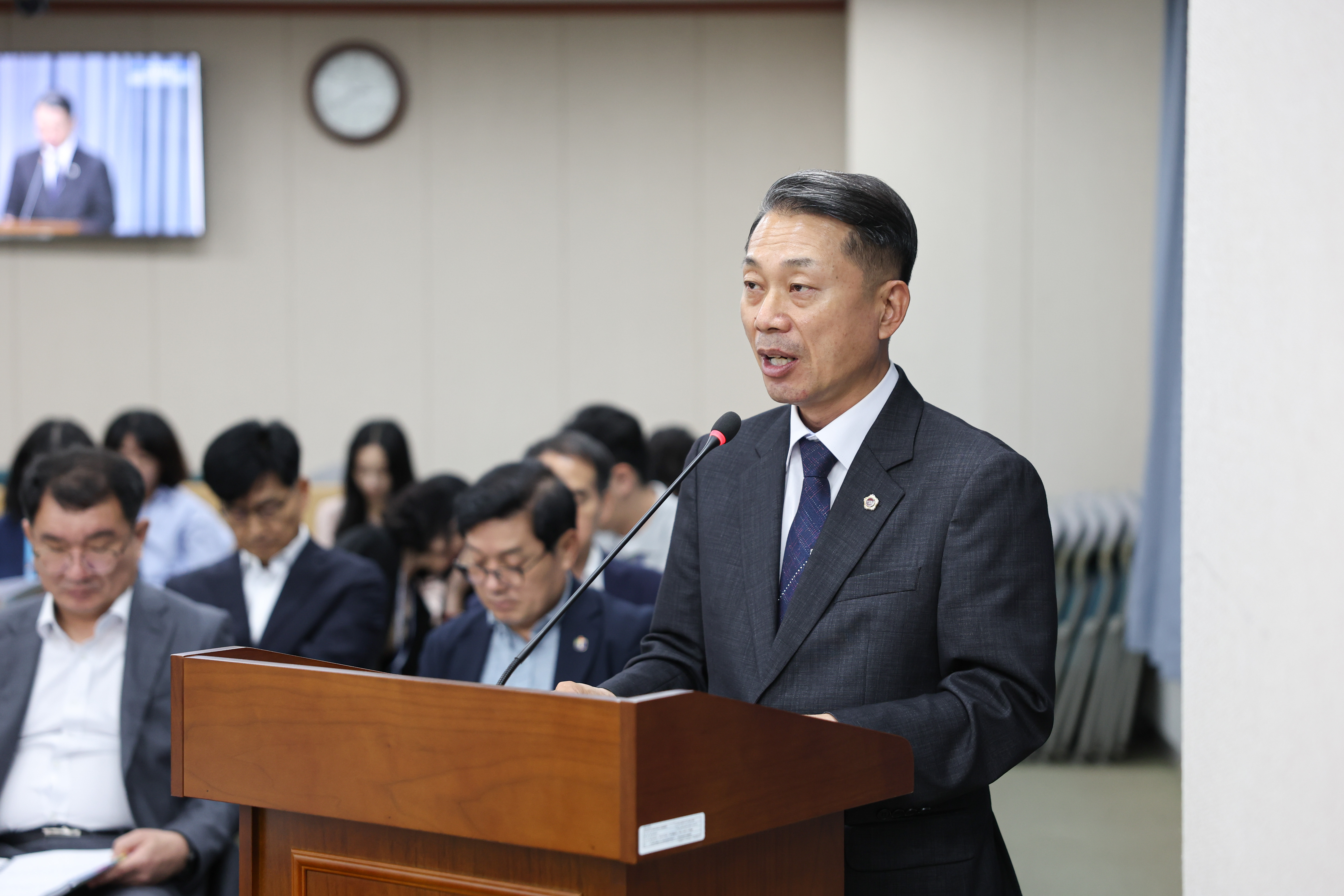 25년10월15일 제394회 임시회 교육위원회 회의 (31)2