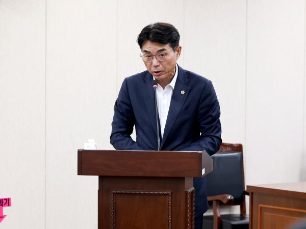 제394회 임시회 농수산위원회 회의 첨부이미지 : 25년10월15일 제394회 임시회 농수산위원회 회의 - 031.jpg
