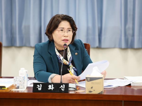 25년10월15일 제394회 임시회 기획행정위원회 회의 (6) 3