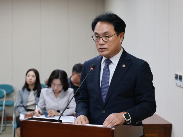 제394회 임시회 보건복지환경위원회 회의 첨부이미지 : 25년10월15일 제394회 임시회 보건복지환경위원회 회의 - 041.jpg