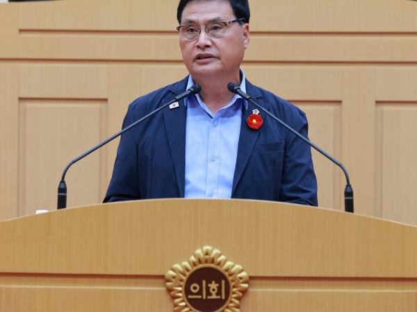 제394회 임시회 제1차 본회의 첨부이미지 : 25년10월15일 제394회 임시회 제1차 본회의 - 070.jpg