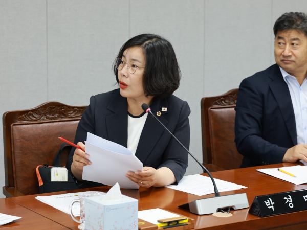 25년10월15일 제394회 임시회 의회운영위원회 회의 - 011 2