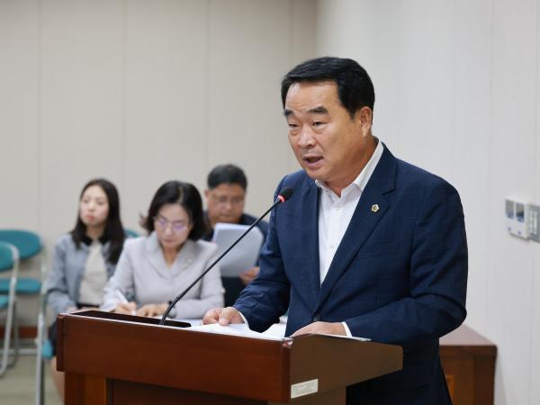 25년10월15일 제394회 임시회 보건복지환경위원회 회의 - 035 3