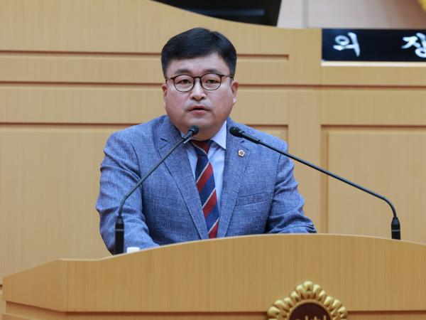 제394회 임시회 제1차 본회의 첨부이미지 : 25년10월15일 제394회 임시회 제1차 본회의 - 095.jpg