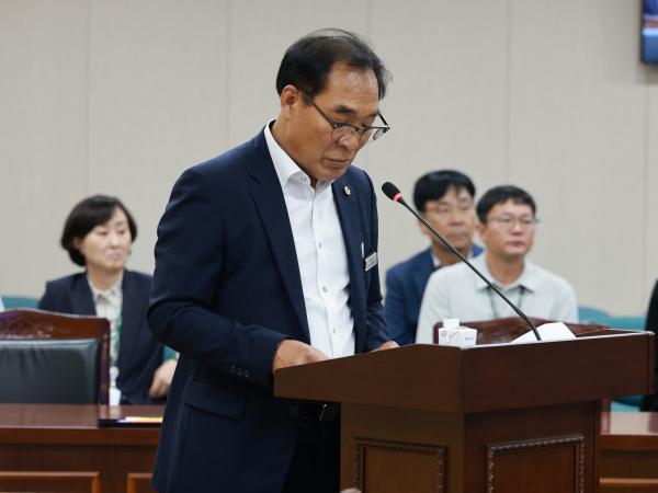 제394회 임시회 농수산위원회 회의 첨부이미지 : 25년10월15일 제394회 임시회 농수산위원회 회의 - 016.jpg
