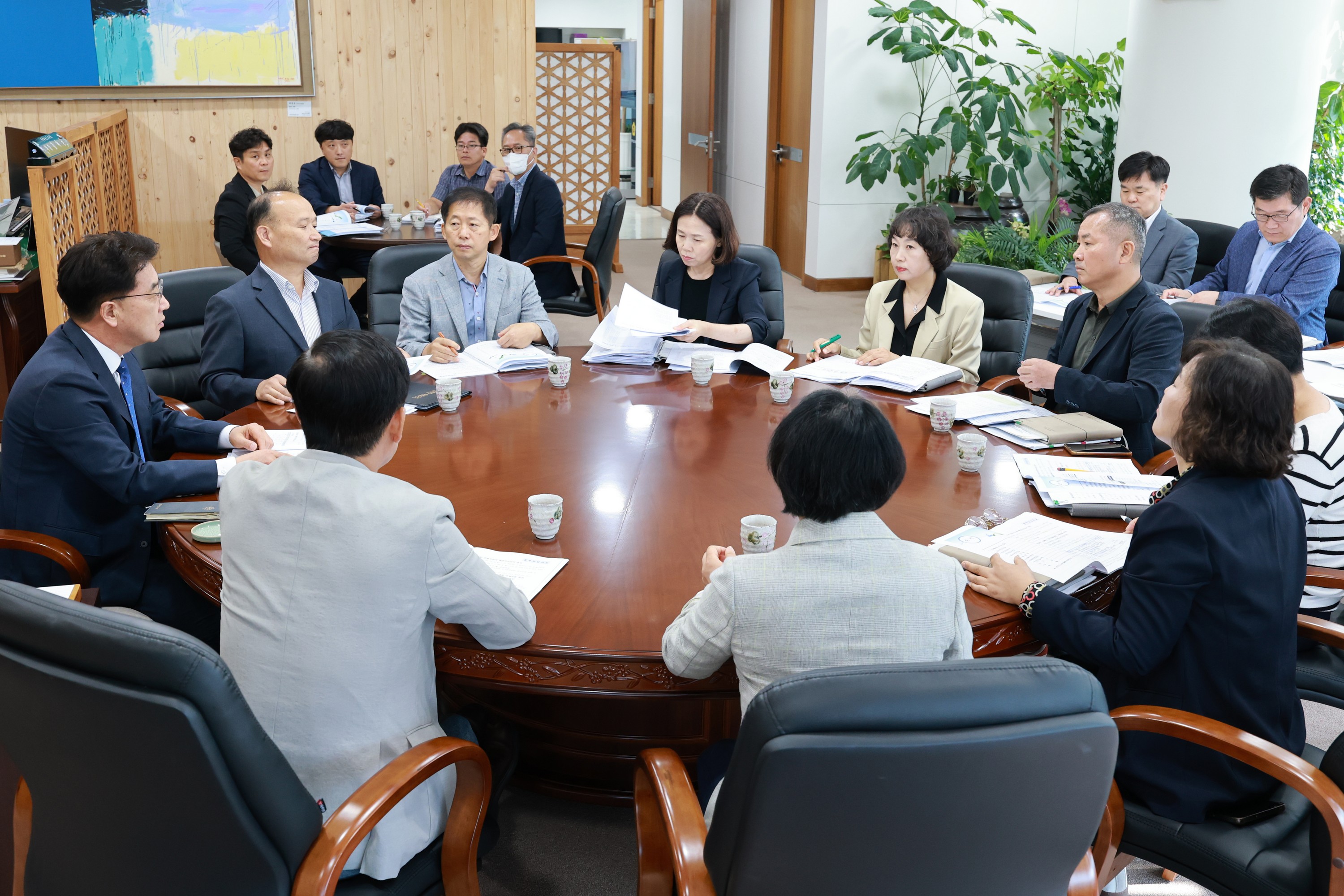 10월 월례정책회의 첨부이미지 : 25년10월13일 10월 월례정책회의 - 008.jpg