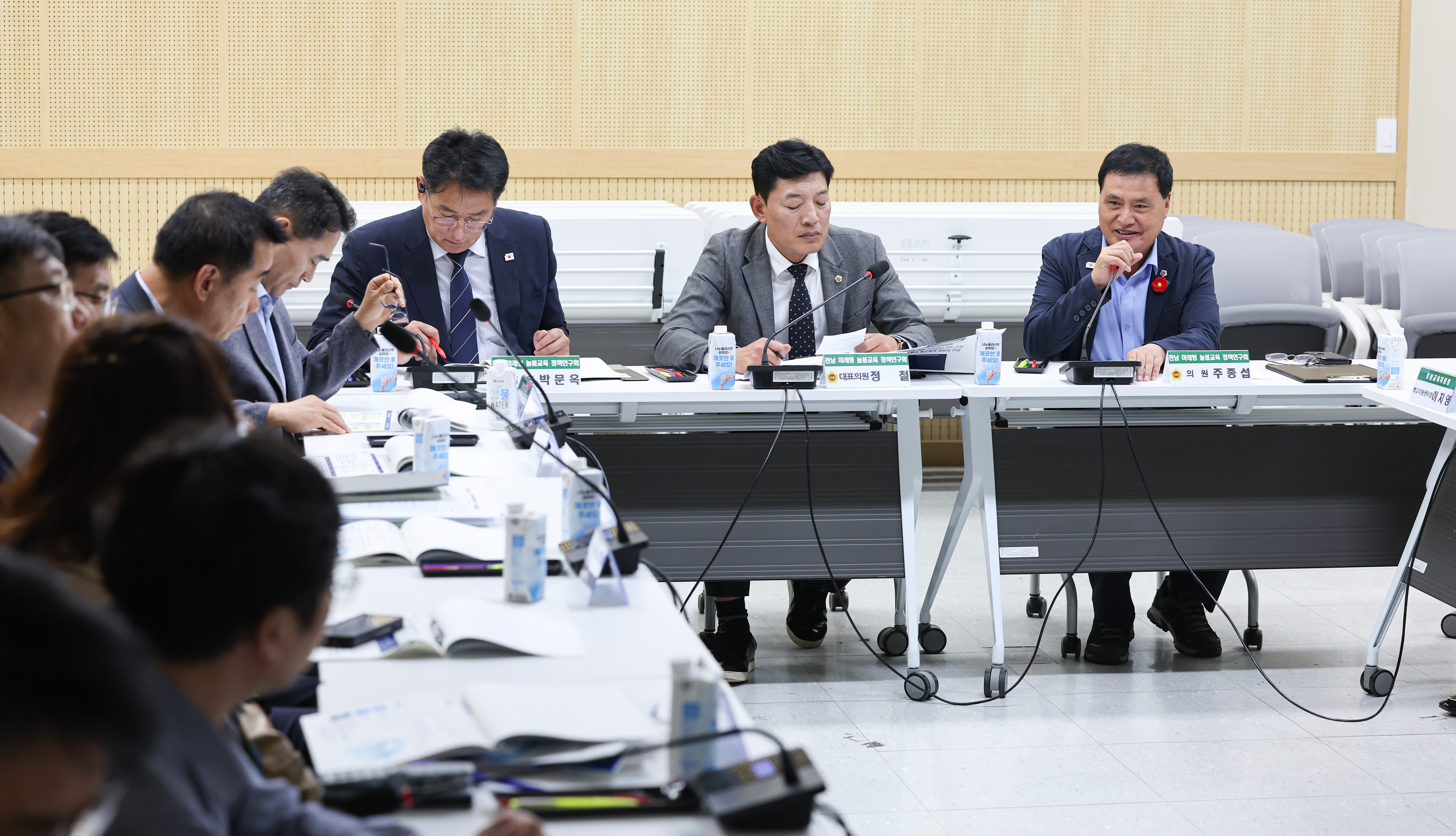 전남 미래 늘봄교육 정책연구회 연구 용역 중간보고회 첨부이미지 : 25년10월13일 전남 미래 늘봄교육 정책연구회 연구 용역 중간보고회 (14).jpg