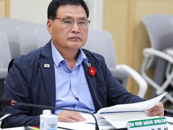 전남 미래 늘봄교육 정책연구회 연구 용역 중간보고회 첨부이미지 : 25년10월13일 전남 미래 늘봄교육 정책연구회 연구 용역 중간보고회 (7).jpg