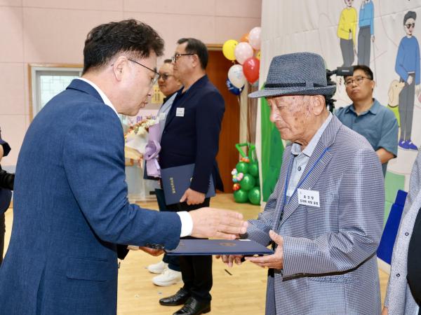 제46회 흰 지팡이의 날 기념식 첨부이미지 : 25년10월01일 제46회 흰 지팡이의 날 기념식 - 019.jpg