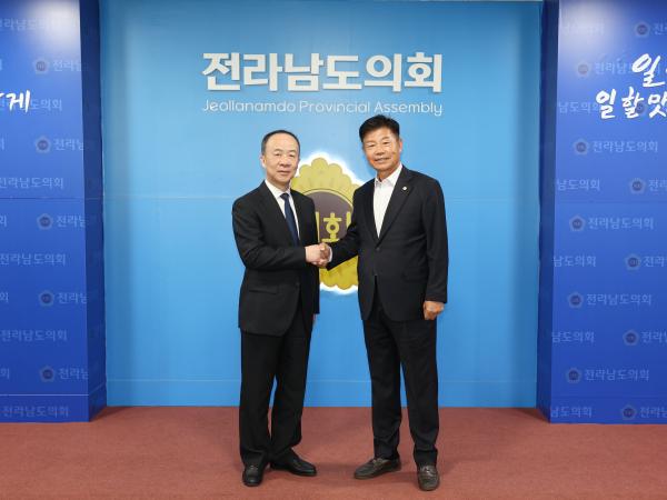 25년10월31일 중국 상하이시 인민대표대회 내방 행사 (15) 7