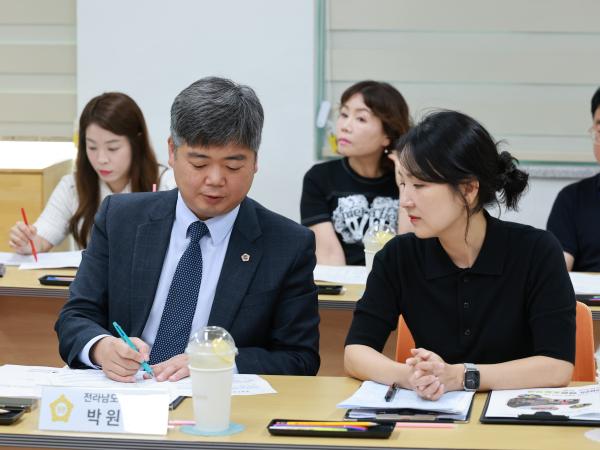 전남 미래형 늘봄교육 정책연구회 영광초 현장간담회 첨부이미지 : 25년08월22일 전남 미리형 늘봄교육 정책연구회 영광초 현장간담회( - 013.jpg