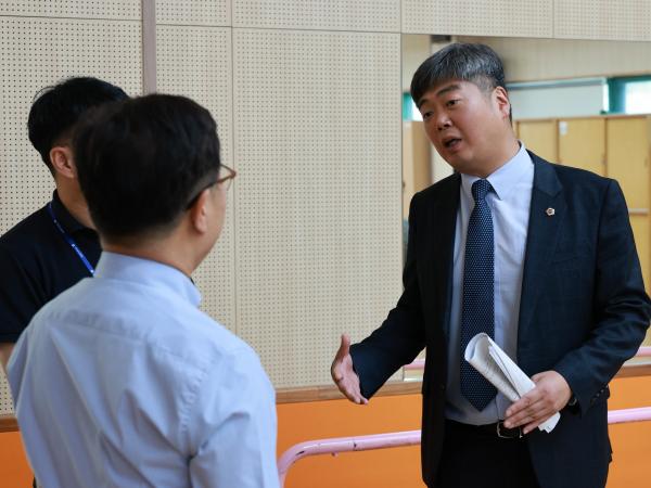 전남 미래형 늘봄교육 정책연구회 영광초 현장간담회 첨부이미지 : 25년08월22일 전남 미리형 늘봄교육 정책연구회 영광초 현장간담회( - 031.jpg