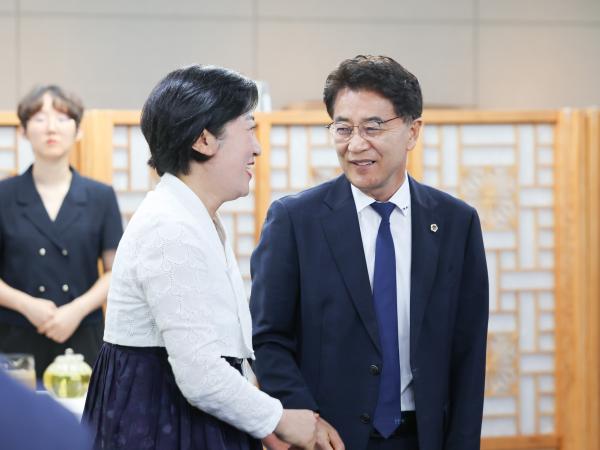 광주,전남 특별광역연합 선포식 첨부이미지 : 25년08월27일 광주_전남 특별광역연합 선포식 (2).jpg